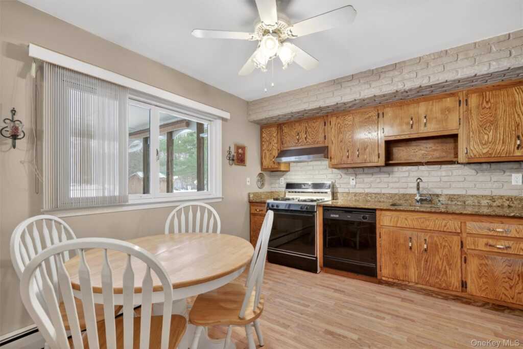 32 Franck Road, Stony Point, NY 10980 - Photo 17 of 48