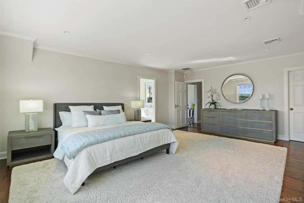 6 Pine Island Road, Rye, NY 10580 - Photo 19 of 38