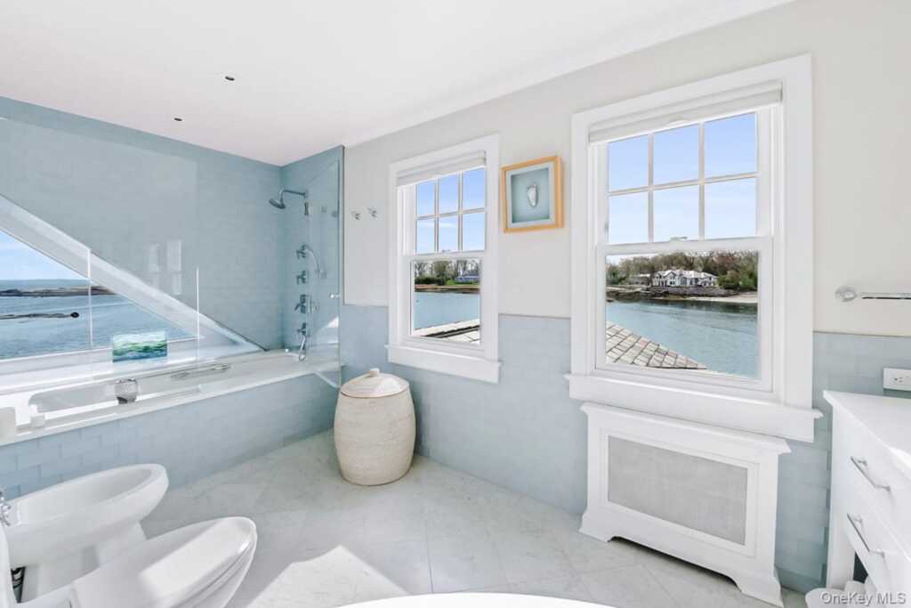 6 Pine Island Road, Rye, NY 10580 - Photo 20 of 38