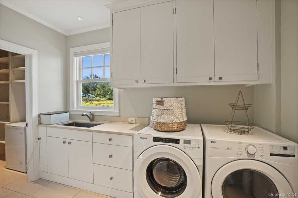 6 Pine Island Road, Rye, NY 10580 - Photo 30 of 38