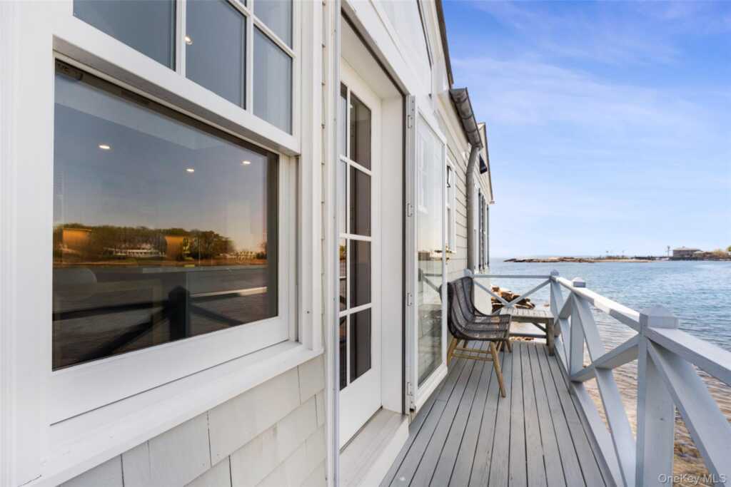 6 Pine Island Road, Rye, NY 10580 - Photo 9 of 38