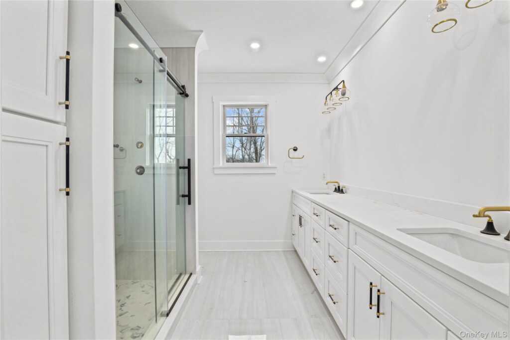 20 Hilltop Drive, Rye, NY 10573 - Photo 18 of 27