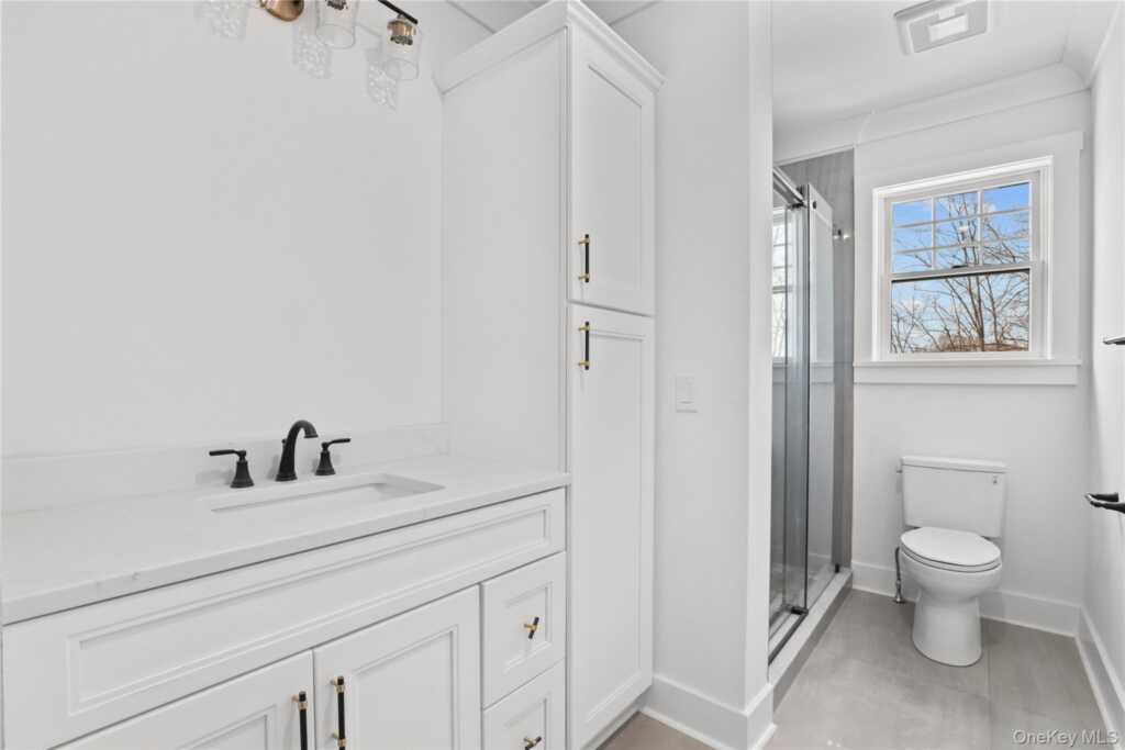 20 Hilltop Drive, Rye, NY 10573 - Photo 20 of 27