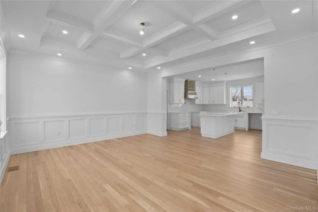 20 Hilltop Drive, Rye, NY 10573 - Photo 9 of 27