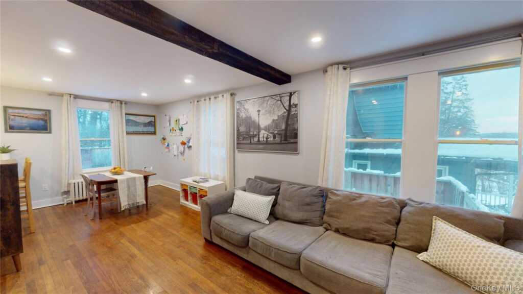 114 Castle Heights Avenue, Nyack, NY 10960 - Photo 8 of 20