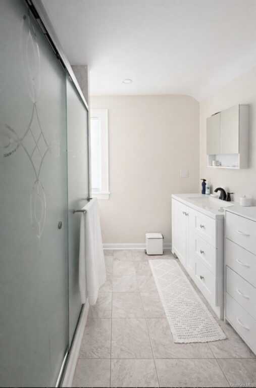 130 Clinton Avenue, Unit #3, New Rochelle, NY 10801 - Photo 10 of 11