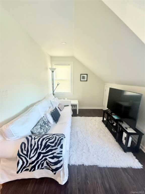 130 Clinton Avenue, Unit #3, New Rochelle, NY 10801 - Photo 2 of 11