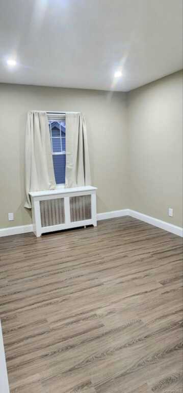 25 Allard Avenue, New Rochelle, NY 10805 - Photo 7 of 8