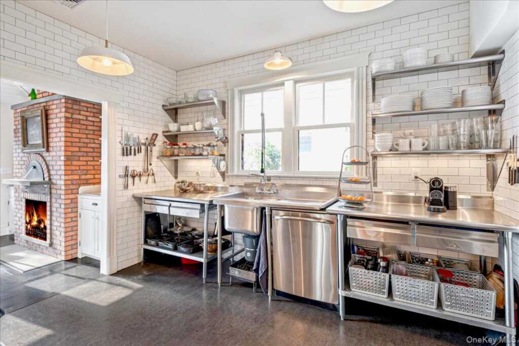 17 1st Avenue, Nyack, NY 10960 - Photo 14 of 39