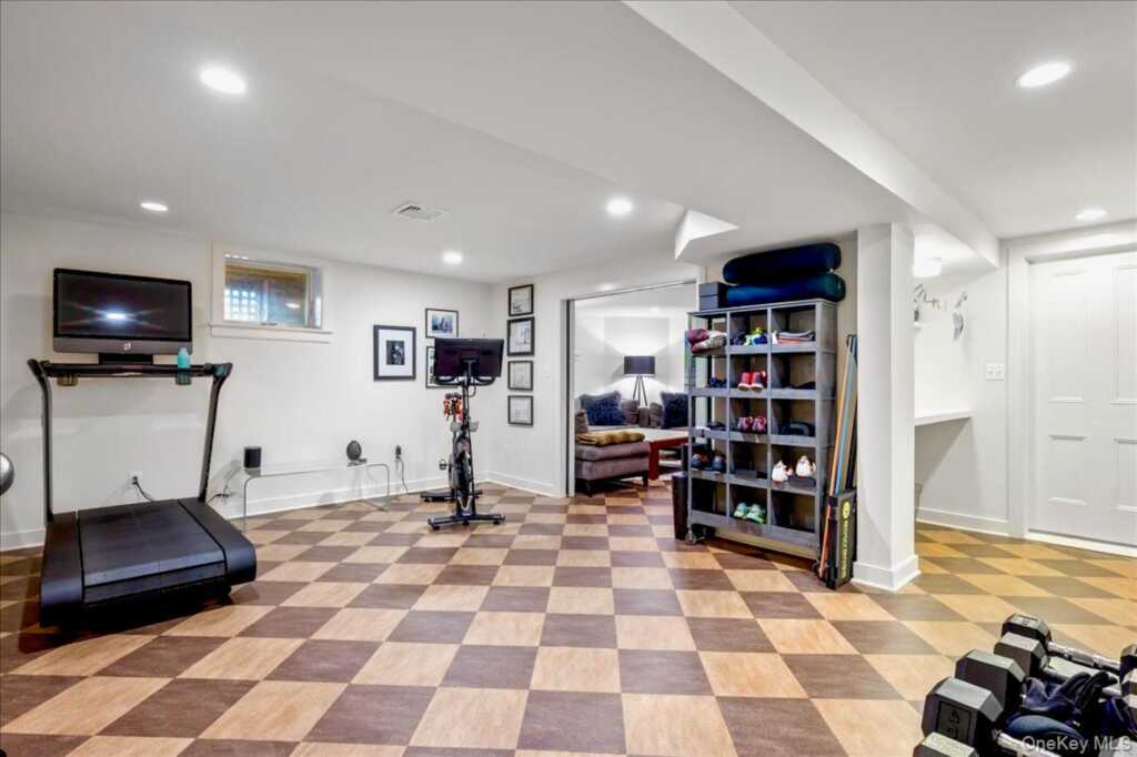 17 1st Avenue, Nyack, NY 10960 - Photo 27 of 39