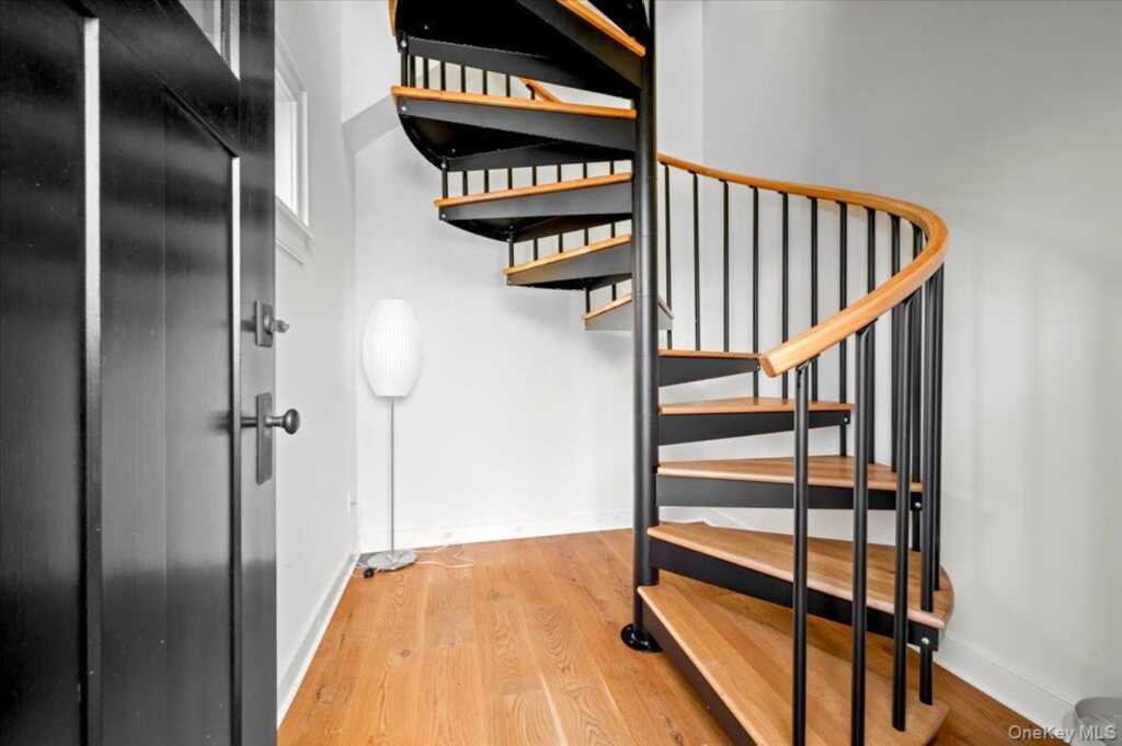 17 1st Avenue, Nyack, NY 10960 - Photo 33 of 39