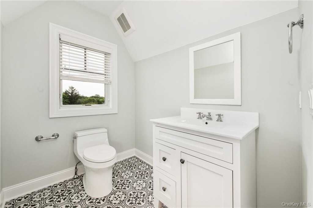 124-B Maple Avenue, Rye, NY 10580 - Photo 17 of 27