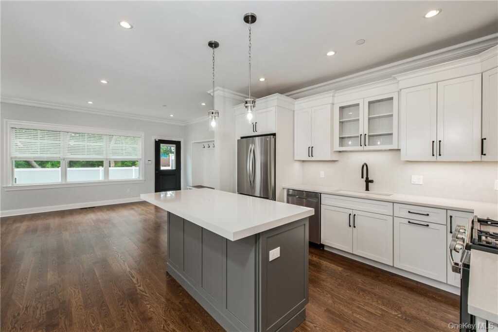 124-B Maple Avenue, Rye, NY 10580 - Photo 6 of 27