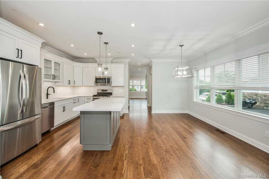 124-B Maple Avenue, Rye, NY 10580 - Photo 8 of 27