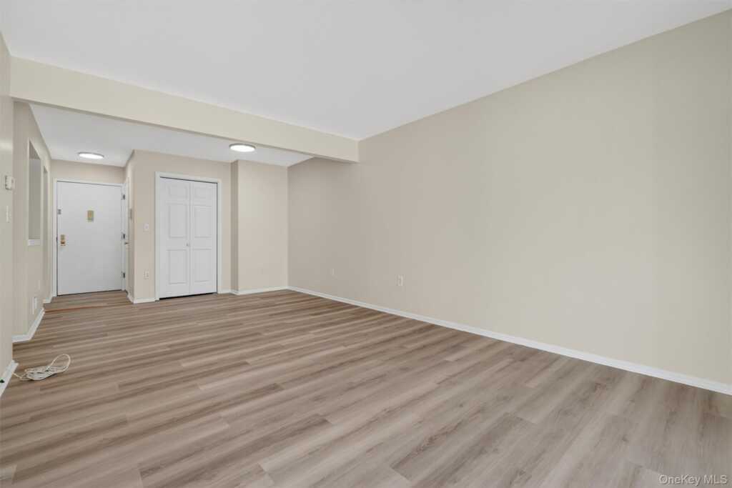 10-12 Chestnut Street, Unit #B108, Suffern, NY 10901 - Photo 14 of 32