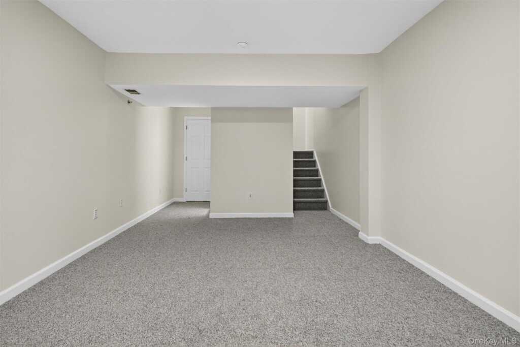 10-12 Chestnut Street, Unit #B108, Suffern, NY 10901 - Photo 25 of 32