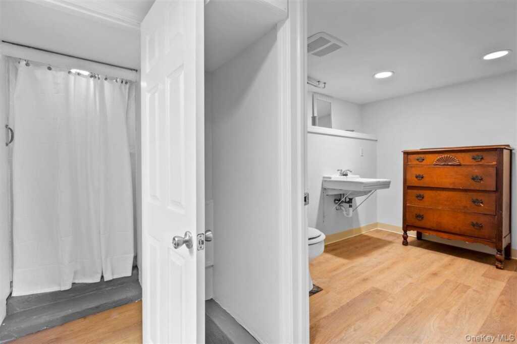 525 Milton Road, Rye, NY 10580 - Photo 26 of 32