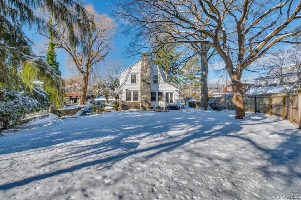 525 Milton Road, Rye, NY 10580 - Photo 4 of 32