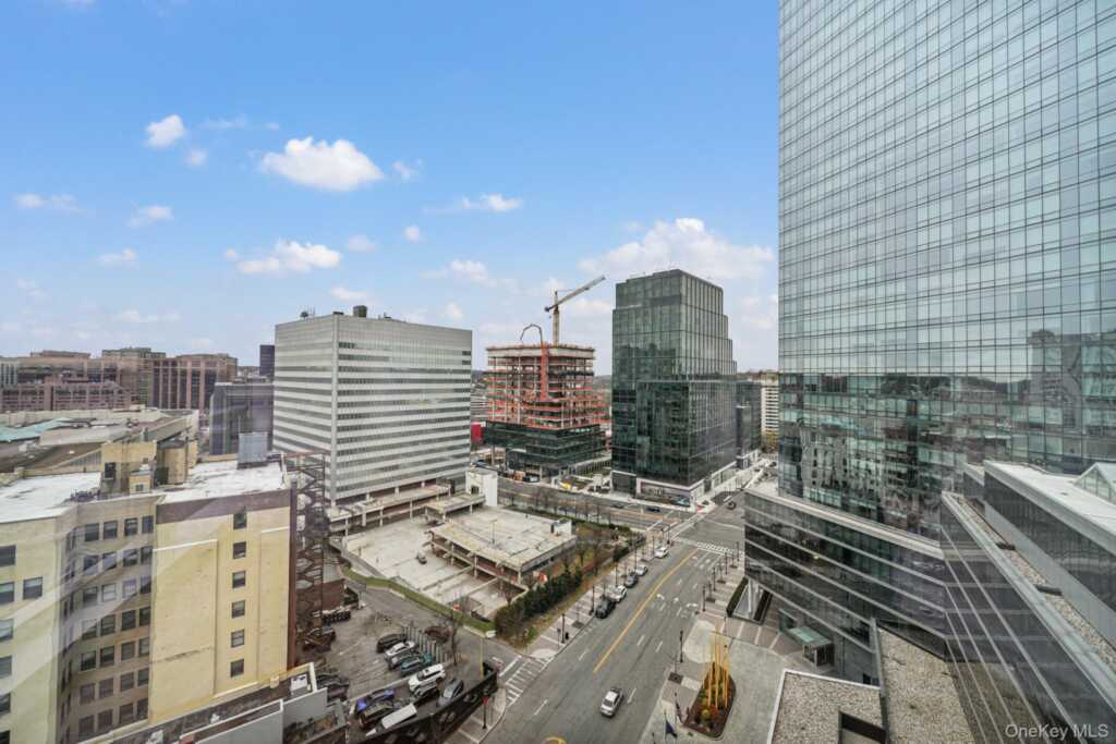 1 Renaissance Square, Unit #15E, White Plains, NY 10601 - Photo 2 of 19