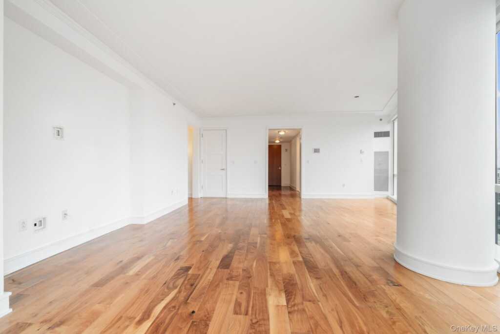 1 Renaissance Square, Unit #15E, White Plains, NY 10601 - Photo 9 of 19