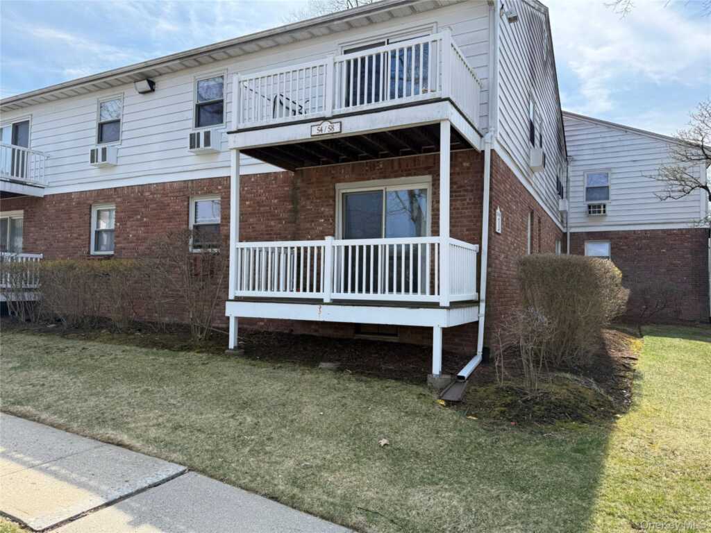 58 Parkside Drive, Unit #58, Suffern, NY 10901 - Photo 11 of 12