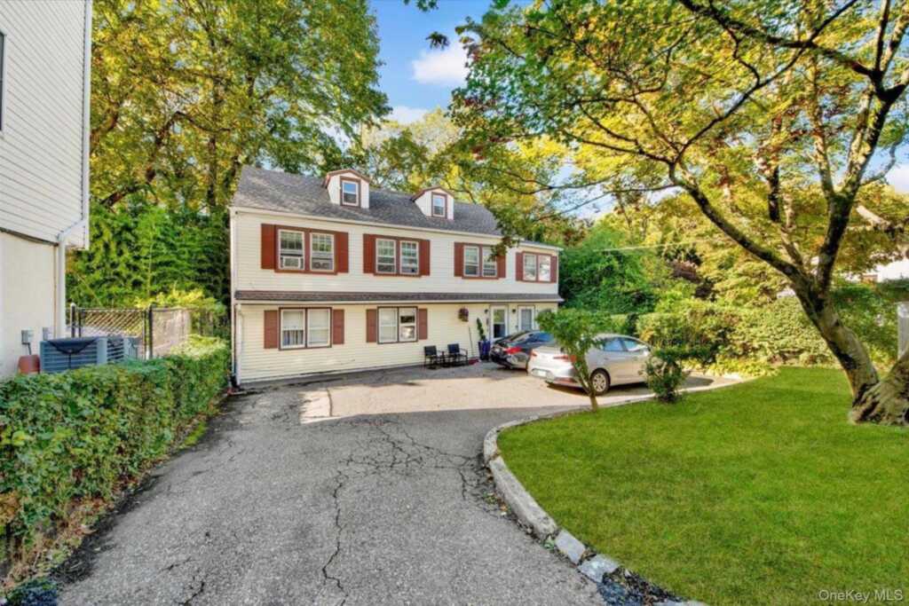 35 Washington Avenue North, Unit #1, White Plains, NY 10603