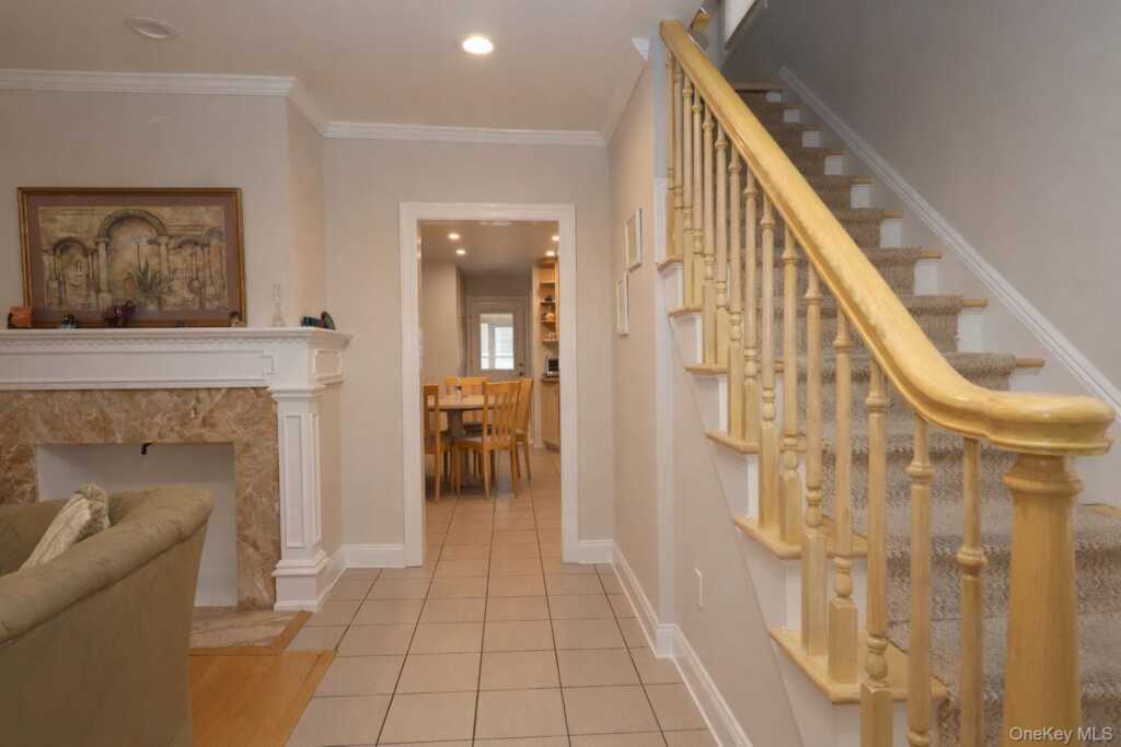 26 Wesley Avenue, Rye, NY 10573 - Photo 5 of 39