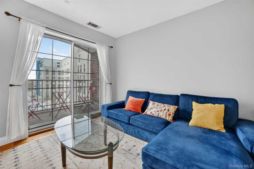 543 Main Street, Unit #502, New Rochelle, NY 10601 - Photo 13 of 31