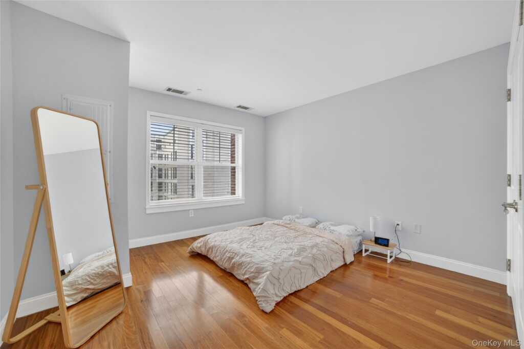 543 Main Street, Unit #502, New Rochelle, NY 10601 - Photo 16 of 31