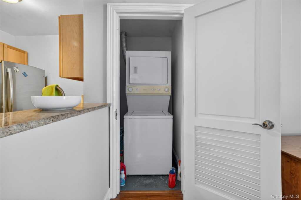 543 Main Street, Unit #502, New Rochelle, NY 10601 - Photo 21 of 31