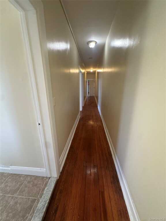 22 Clove Road, New Rochelle, NY 10801 - Photo 7 of 11