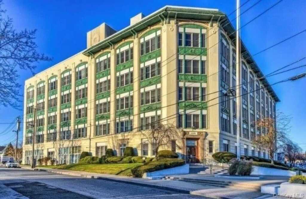 1 Landmark Square, Unit #628, Rye, NY 10573