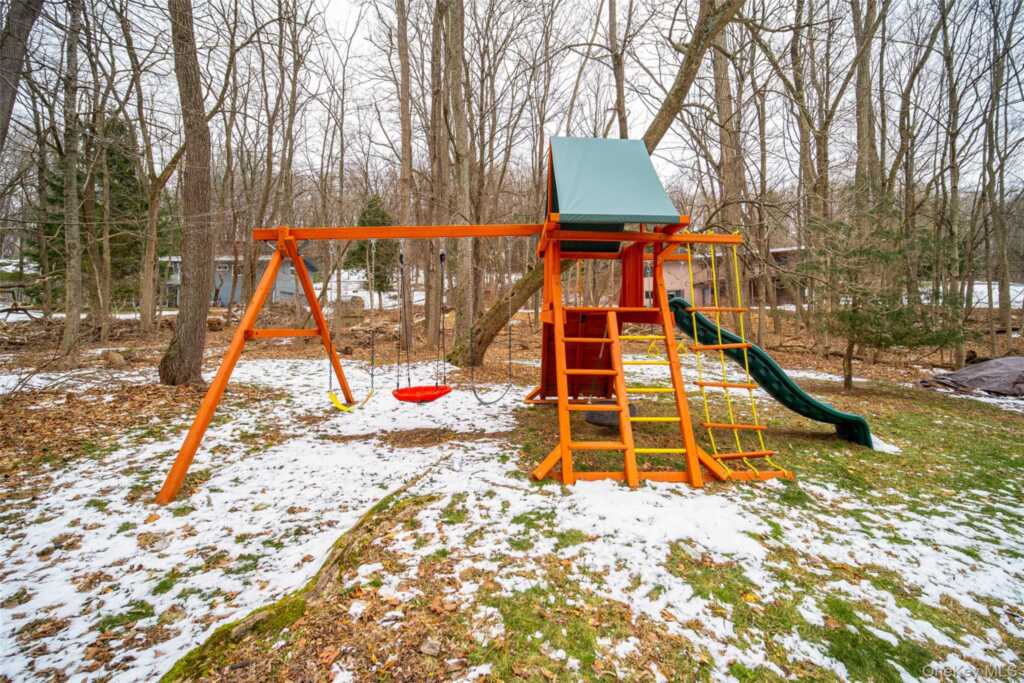 24 Spook Rock Road, Suffern, NY 10901 - Photo 38 of 46