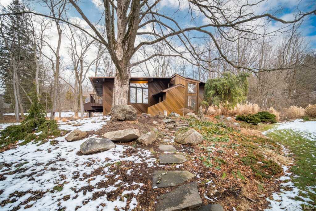 24 Spook Rock Road, Suffern, NY 10901 - Photo 40 of 46