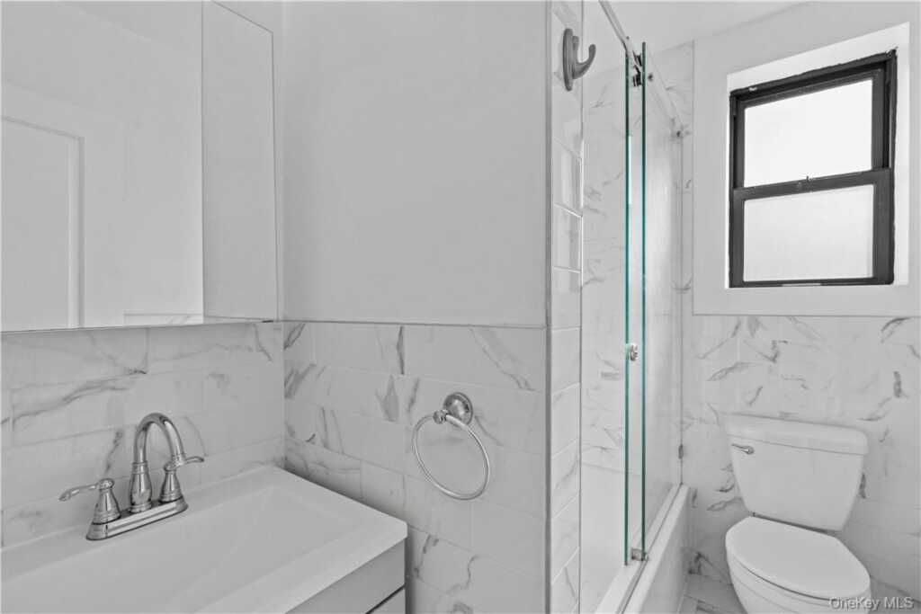 250 Martine Avenue, Unit #3F, White Plains, NY 10601 - Photo 15 of 24