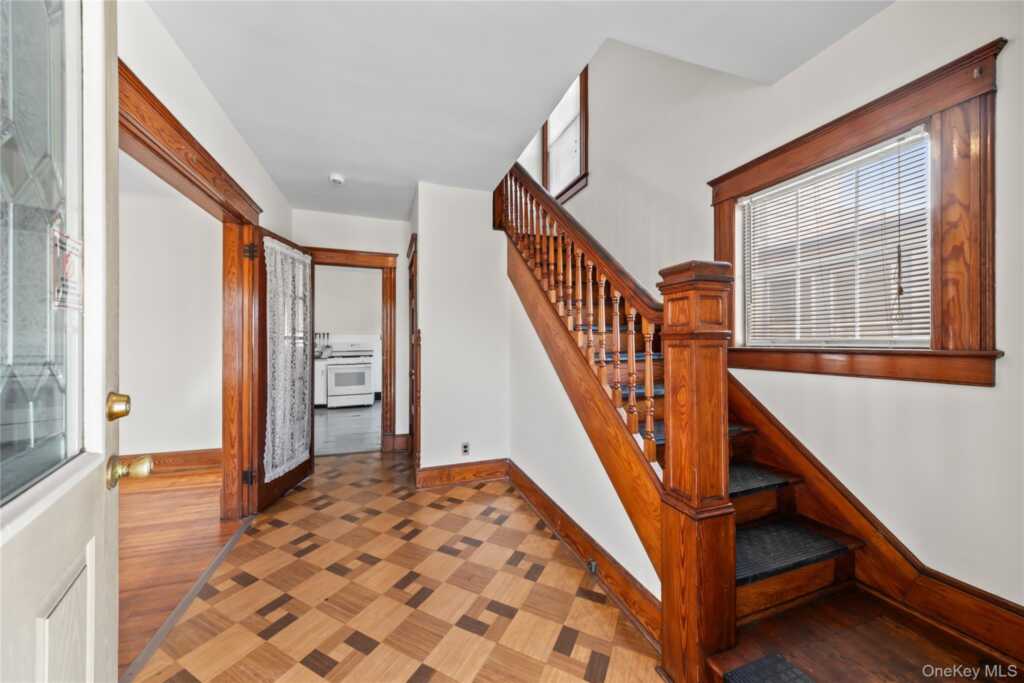 47 Prairie Avenue, Suffern, NY 10901 - Photo 17 of 45