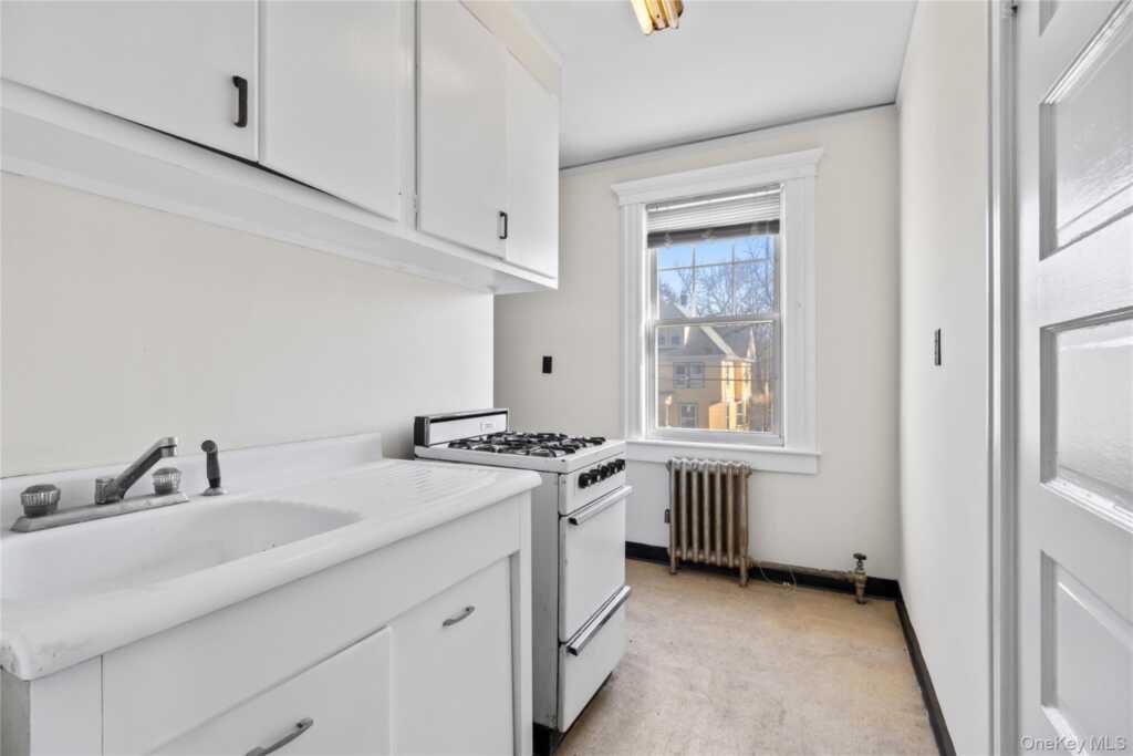 47 Prairie Avenue, Suffern, NY 10901 - Photo 27 of 45