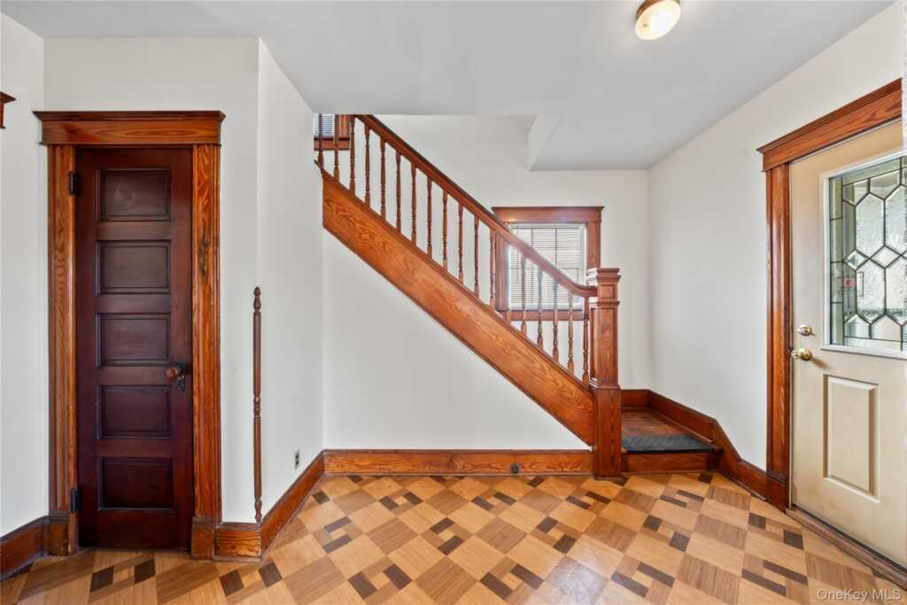 47 Prairie Avenue, Suffern, NY 10901 - Photo 5 of 45