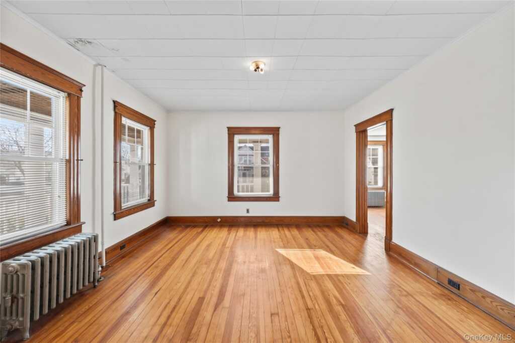 47 Prairie Avenue, Suffern, NY 10901 - Photo 7 of 45