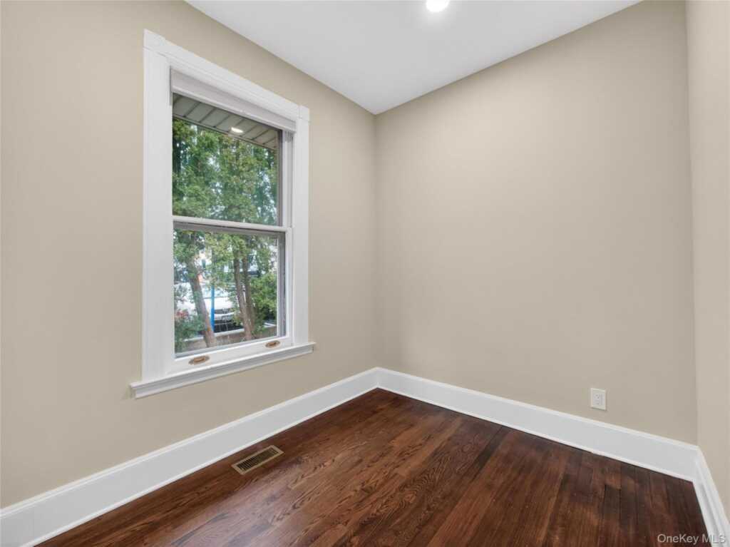 79 Lafayette Avenue, Suffern, NY 10901 - Photo 15 of 22