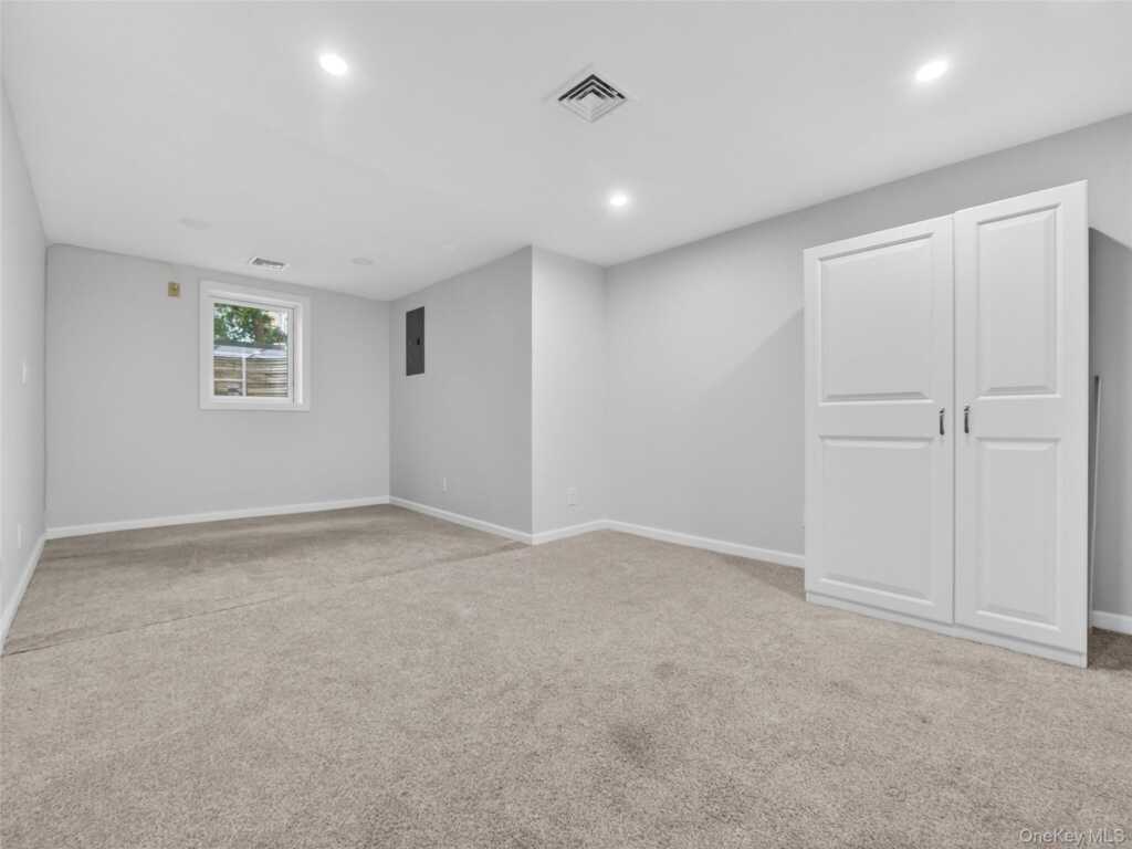 79 Lafayette Avenue, Suffern, NY 10901 - Photo 20 of 22