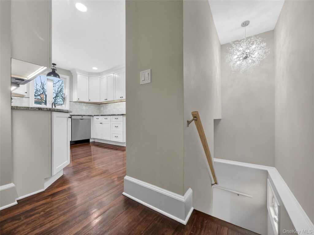 79 Lafayette Avenue, Suffern, NY 10901 - Photo 8 of 22