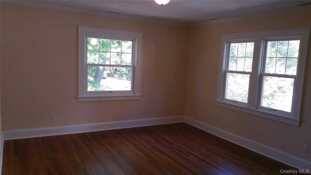 471 Webster Avenue, New Rochelle, NY 10801 - Photo 10 of 22