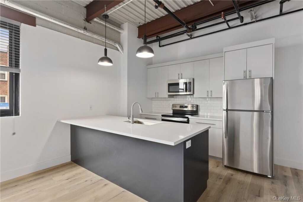 189 N Main Street, Unit #6, Rye, NY 10573 - Photo 3 of 11