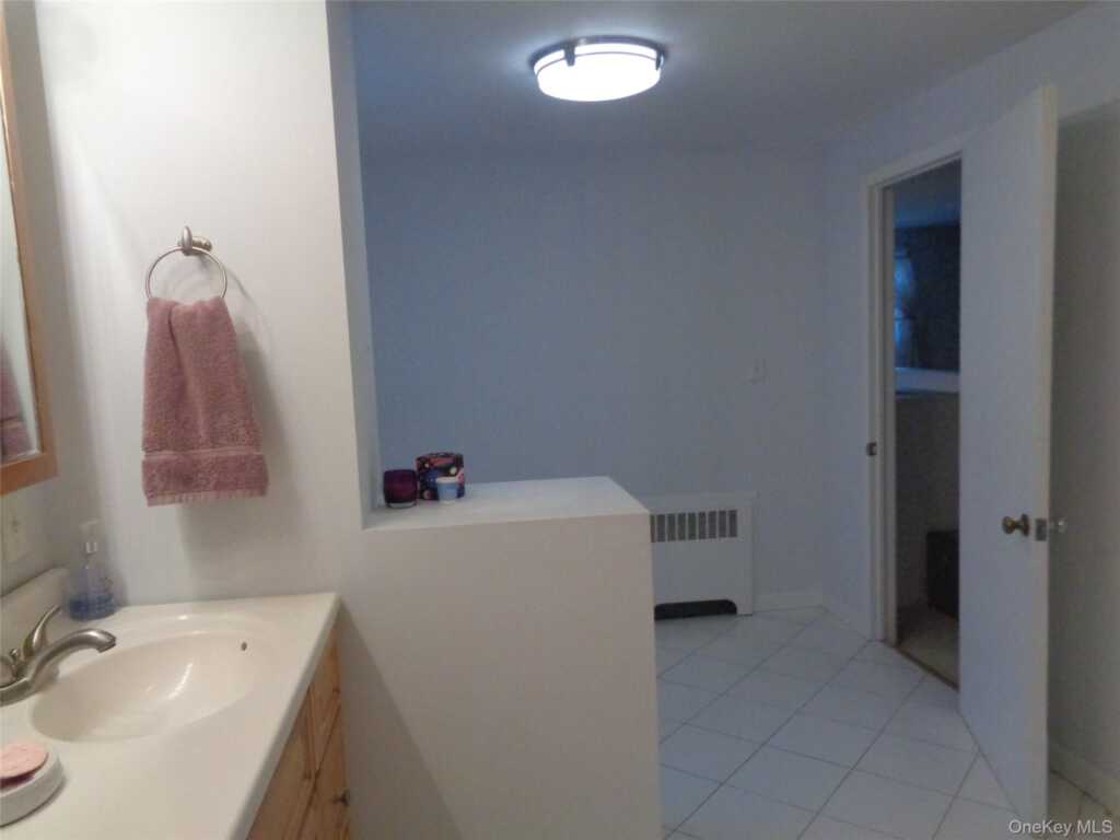 9 Valley Terrace, Rye, NY 10573 - Photo 18 of 27