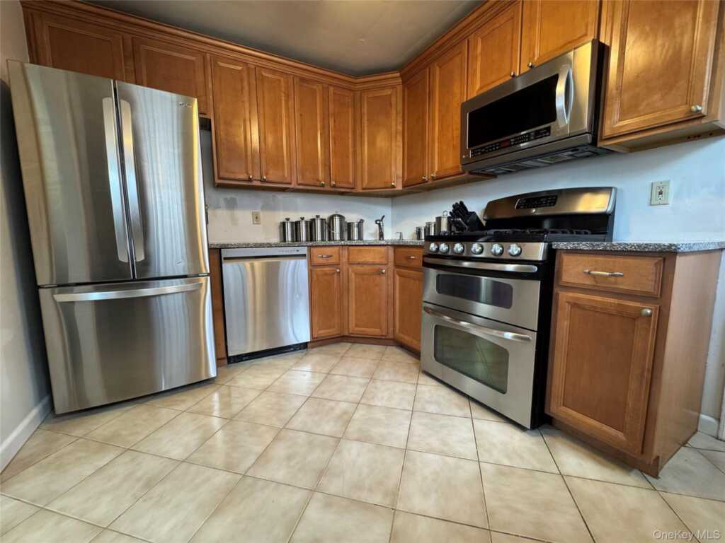 9 Valley Terrace, Rye, NY 10573 - Photo 22 of 27