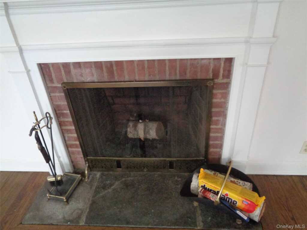 9 Valley Terrace, Rye, NY 10573 - Photo 6 of 27