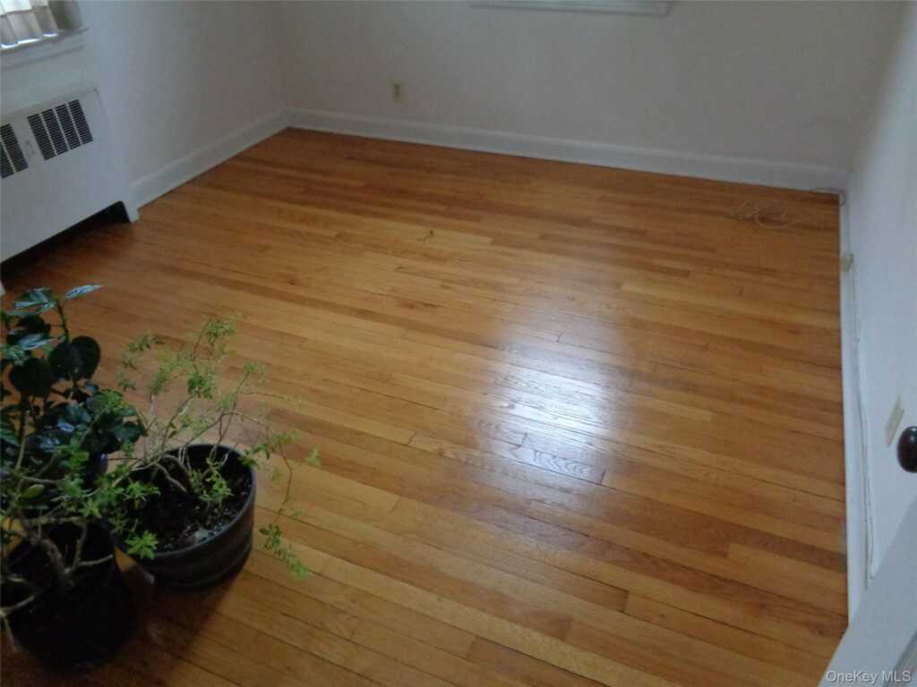 9 Valley Terrace, Rye, NY 10573 - Photo 8 of 27