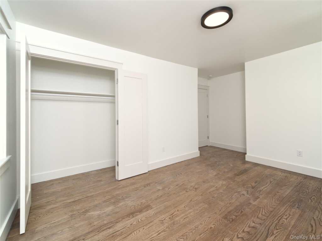 54 Lindbergh Avenue, Rye, NY 10580 - Photo 11 of 35