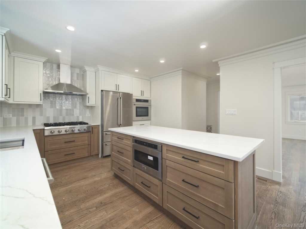 54 Lindbergh Avenue, Rye, NY 10580 - Photo 25 of 35